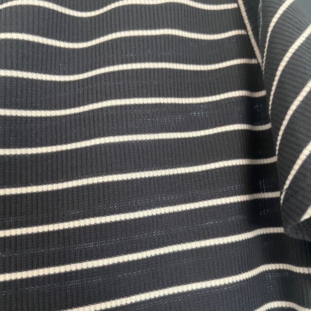TSHIRT DRESS!๐ - Picture 4 of 6